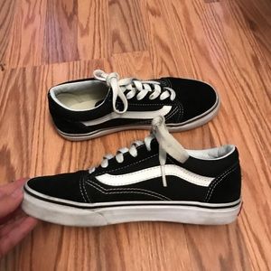 Old School Black/white Vans